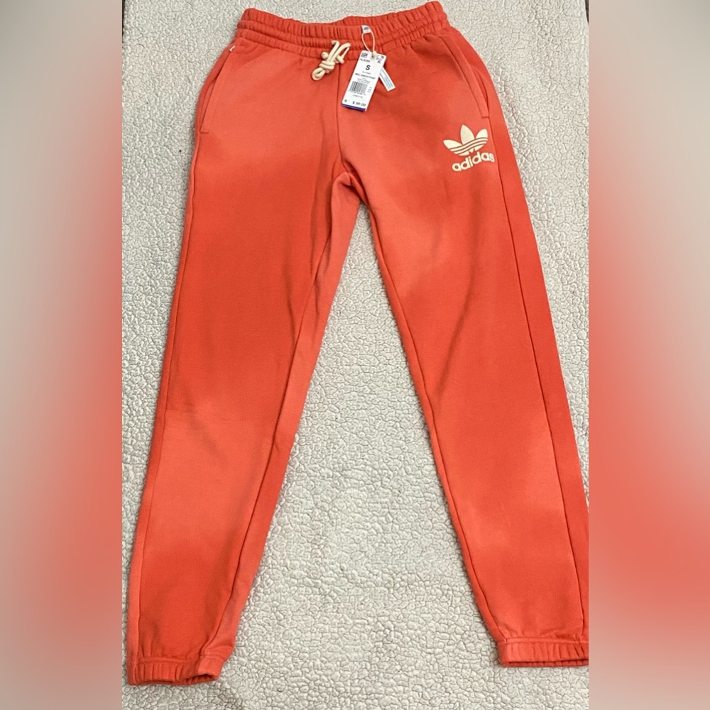 Adidas sweat pants size small
